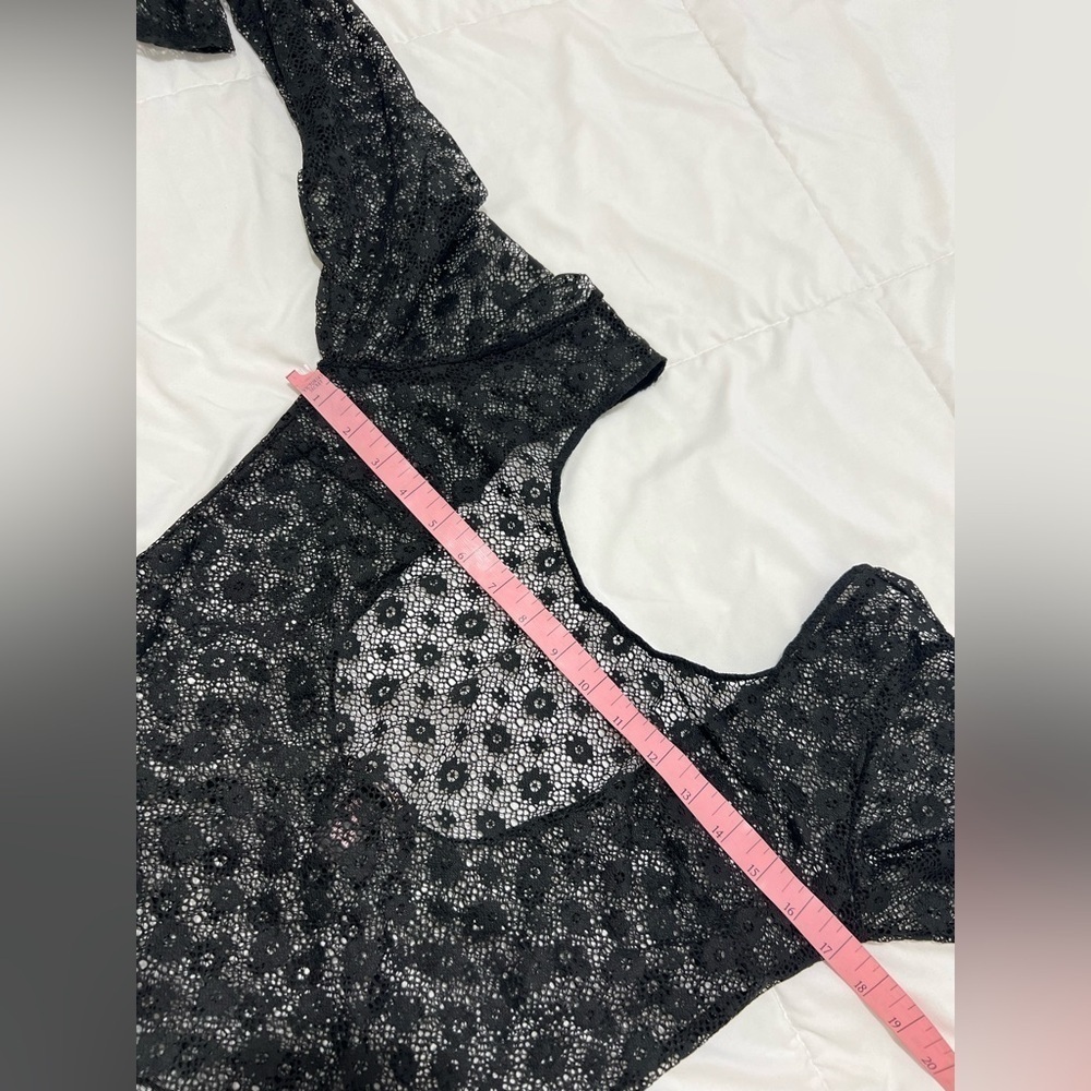Victoria's Secret Scoop Back Black Medallion Lace
Teddy Bodysuit size M/L - Picture 7 of 14